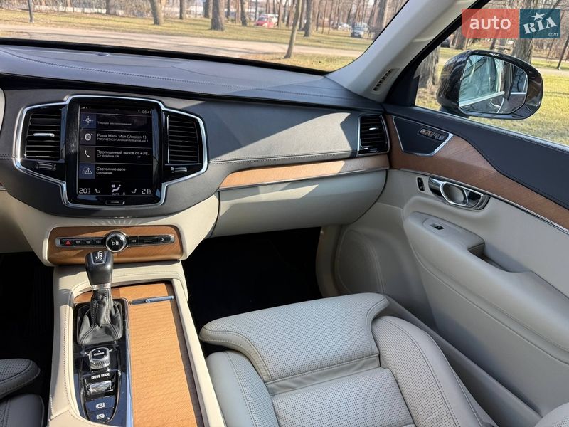 Внедорожник / Кроссовер Volvo XC90 2015 в Шостке