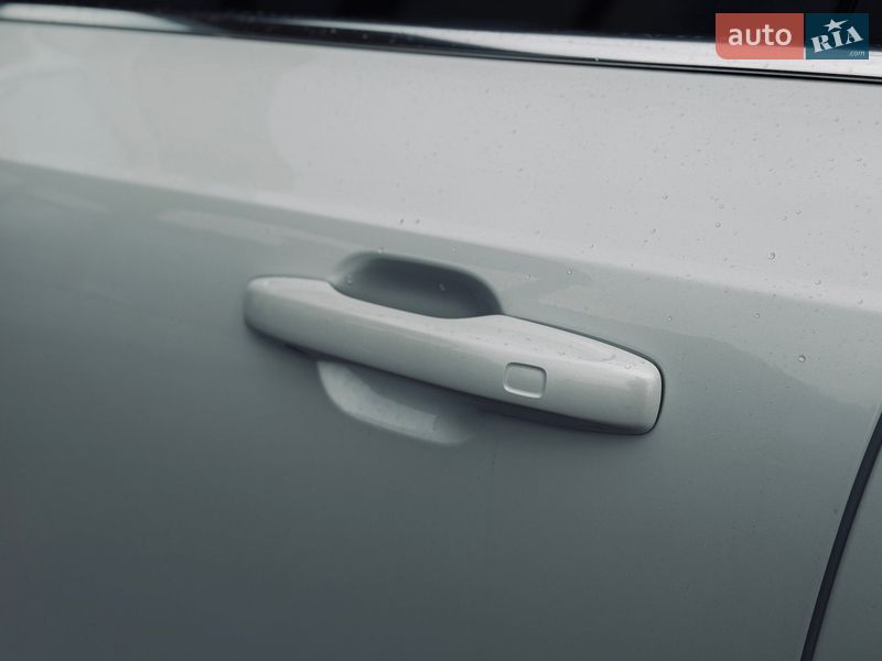 Внедорожник / Кроссовер Volvo XC90 2020 в Киеве фото 8 Внедорожник / Кроссовер Volvo XC90 2020 в Киеве