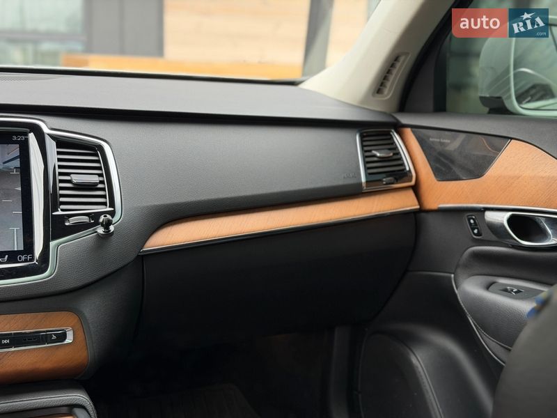 Внедорожник / Кроссовер Volvo XC90 2020 в Киеве фото 34 Внедорожник / Кроссовер Volvo XC90 2020 в Киеве