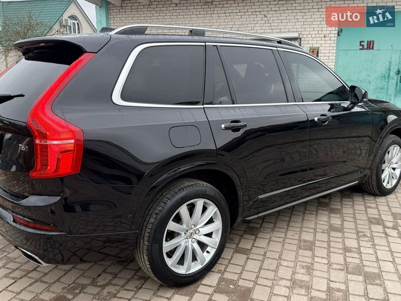 Позашляховик / Кросовер Volvo XC90 2017 в Вараші