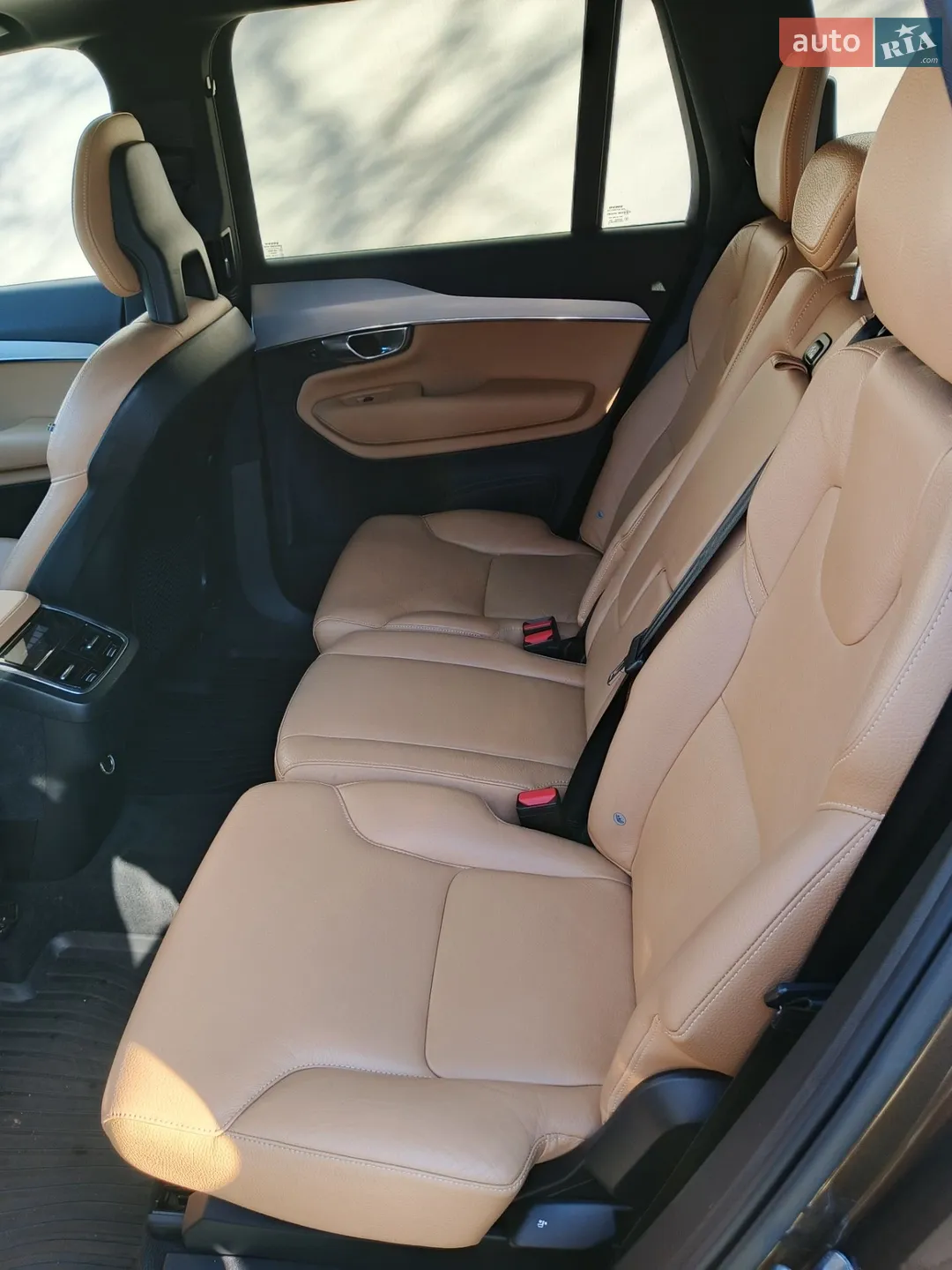 2017 Volvo XC90 - мініатюра 8