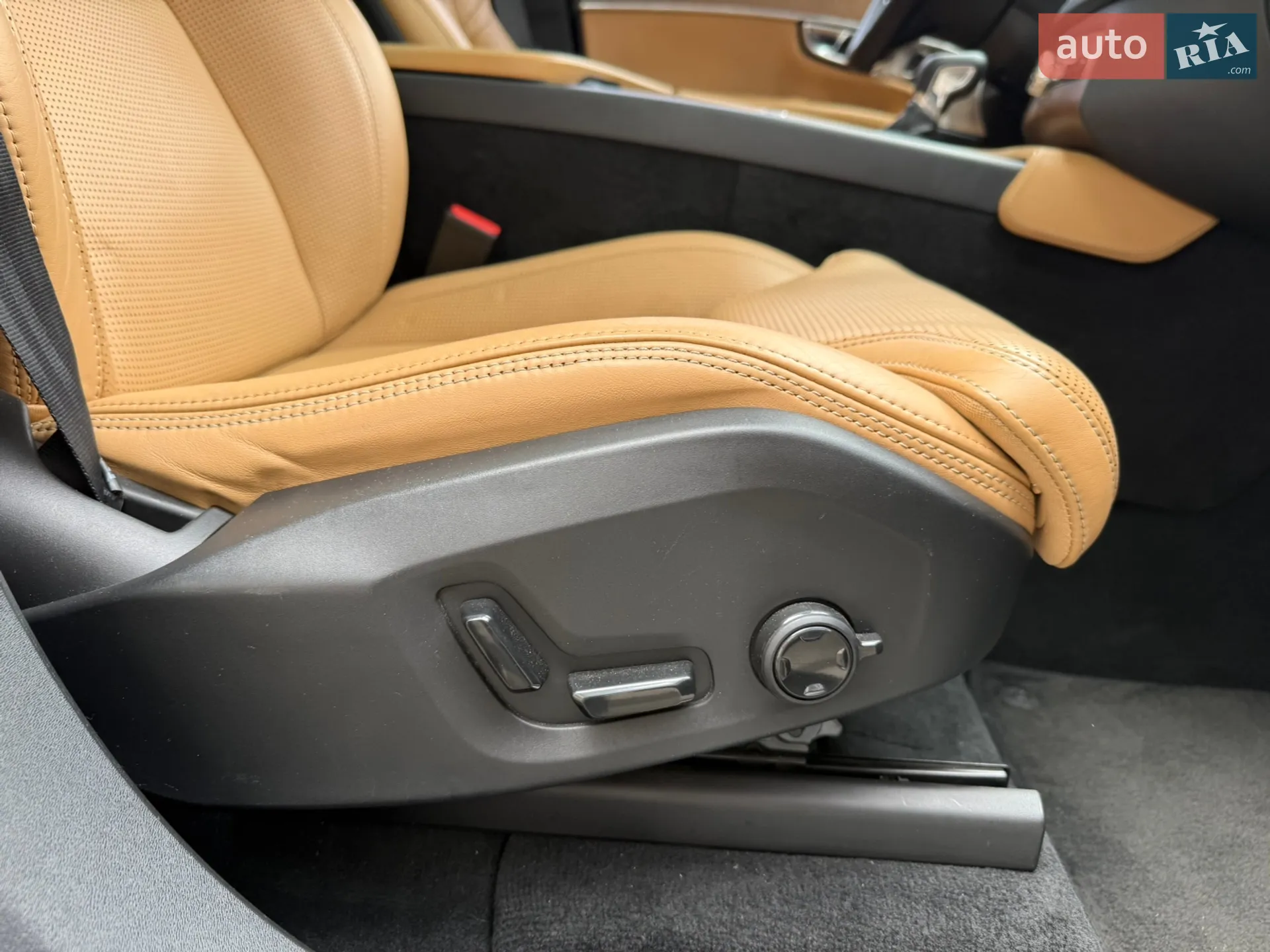 2017 Volvo XC90 - мініатюра 36