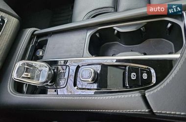 Внедорожник / Кроссовер Volvo XC90 2022 в Одессе
