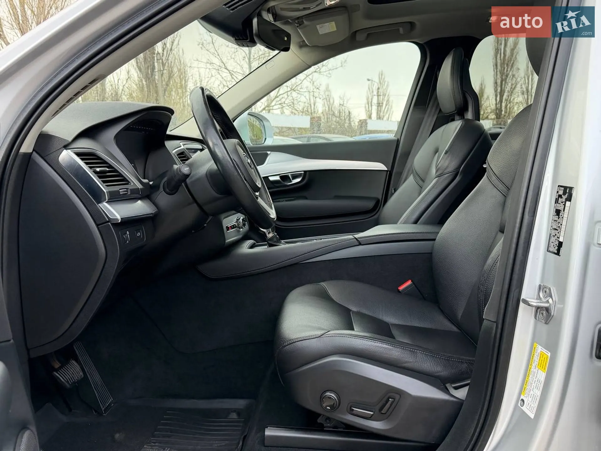 2017 Volvo XC90 - мініатюра 16