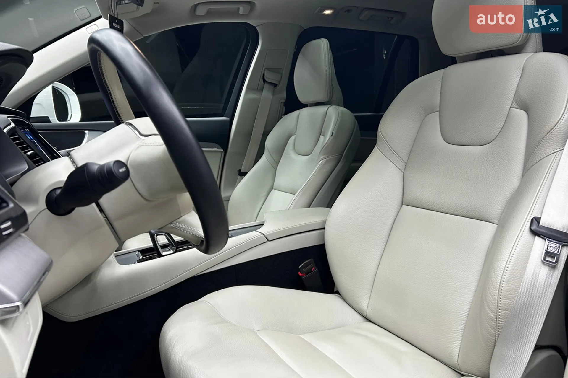 2023 Volvo XC90 - мініатюра 9
