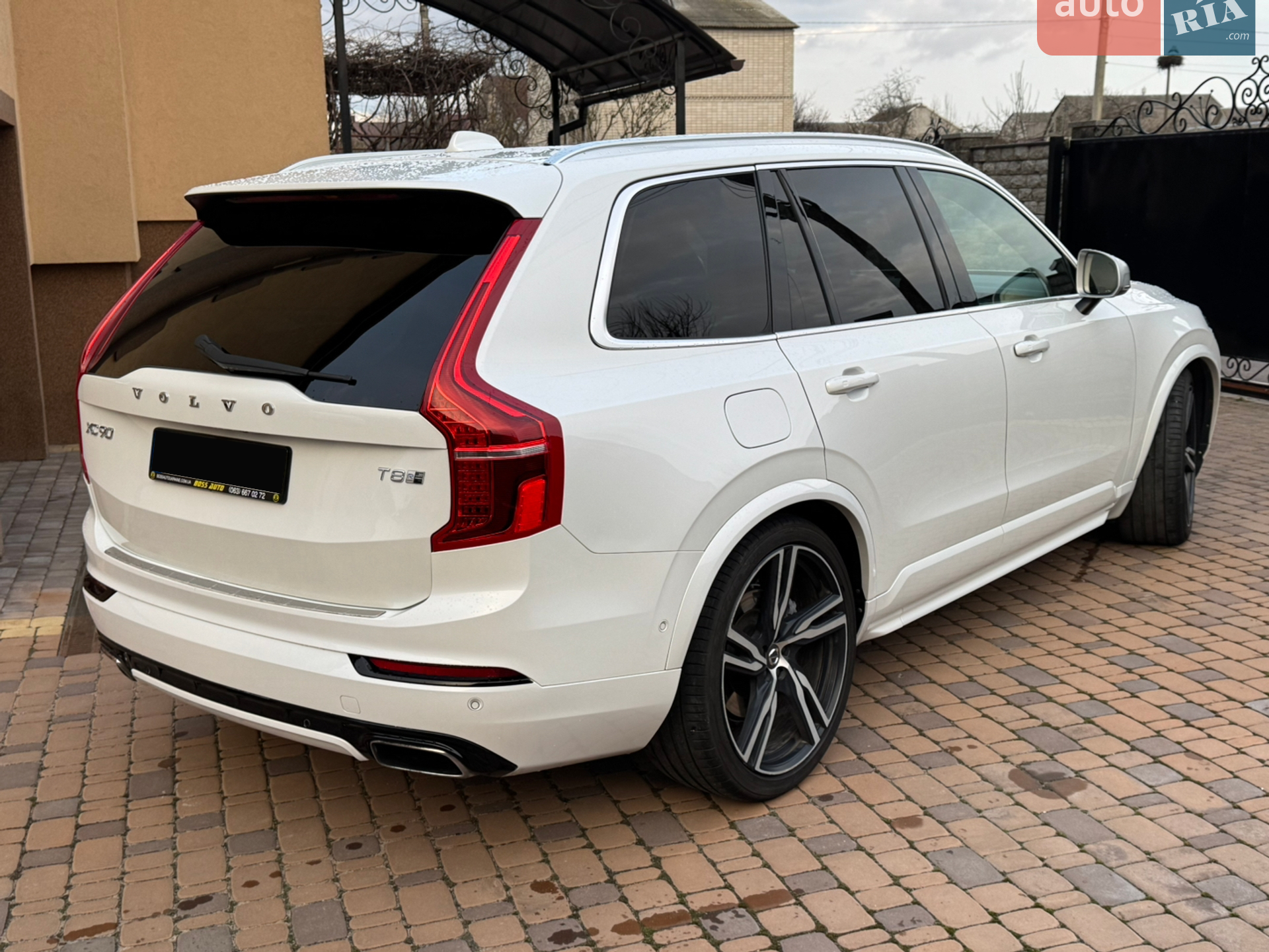2017 Volvo XC90 - мініатюра 5