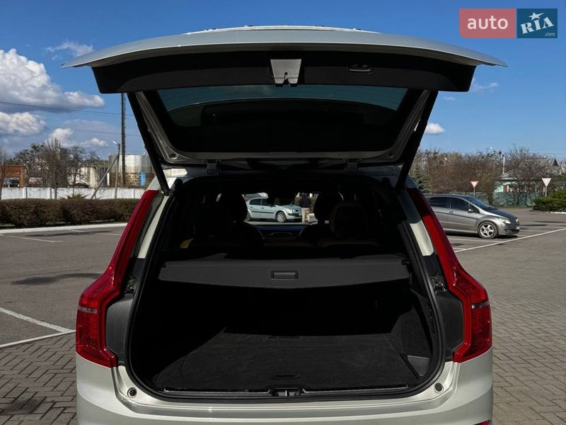 Внедорожник / Кроссовер Volvo XC90 2021 в Полтаве фото 8 Внедорожник / Кроссовер Volvo XC90 2021 в Полтаве