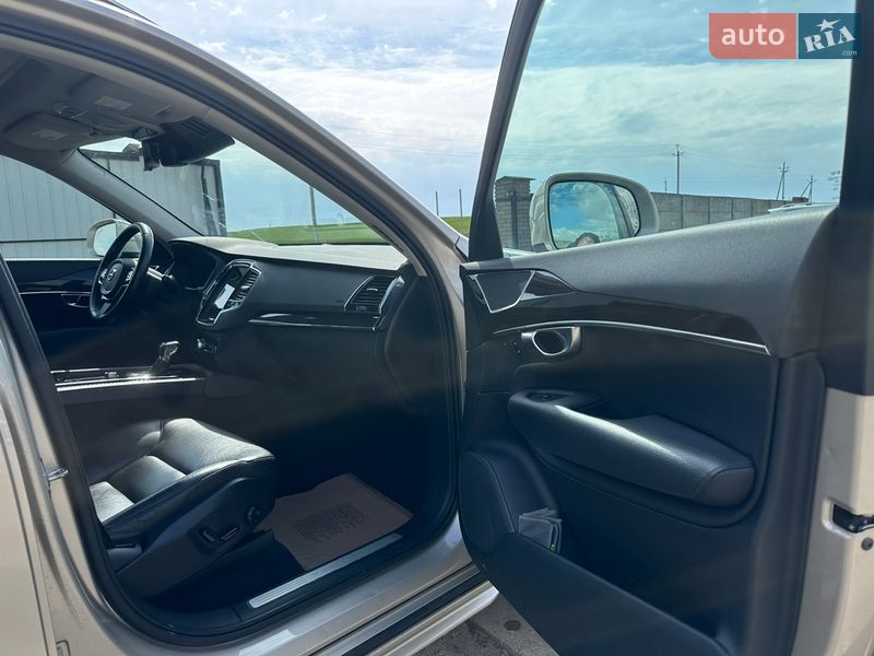 Позашляховик / Кросовер Volvo XC90 2017 в Луцьку фото 16 Позашляховик / Кросовер Volvo XC90 2017 в Луцьку
