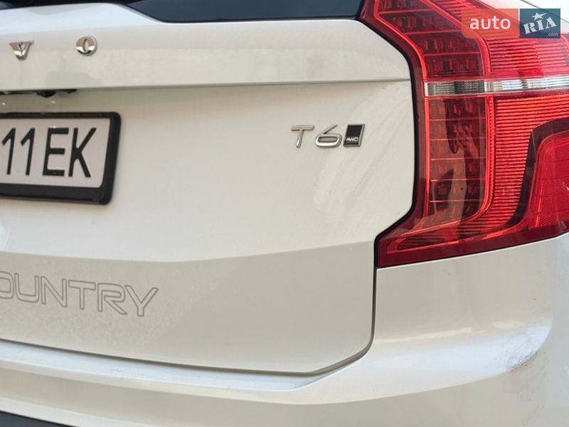 Позашляховик / Кросовер Volvo XC90 2015 в Рівному