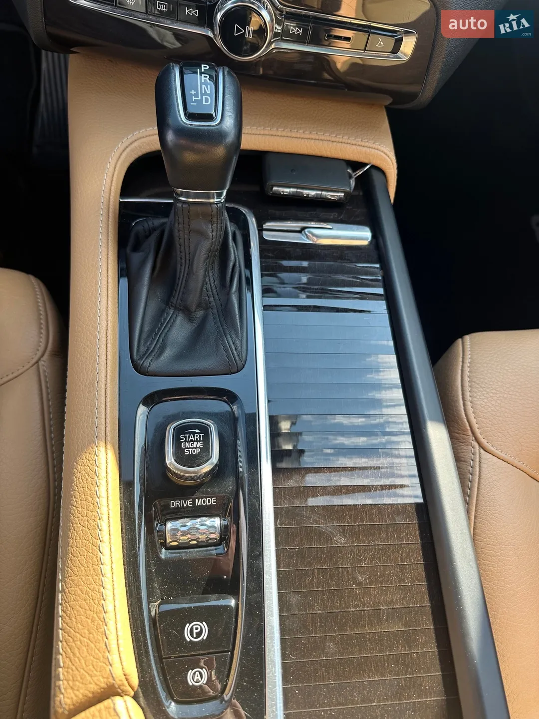 2018 Volvo XC90 - мініатюра 24