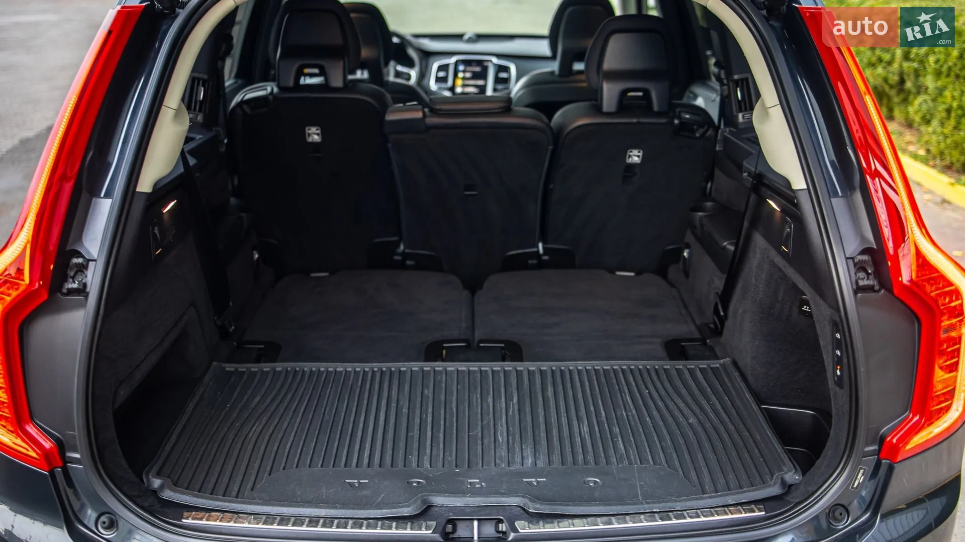2020 Volvo XC90 - мініатюра 28