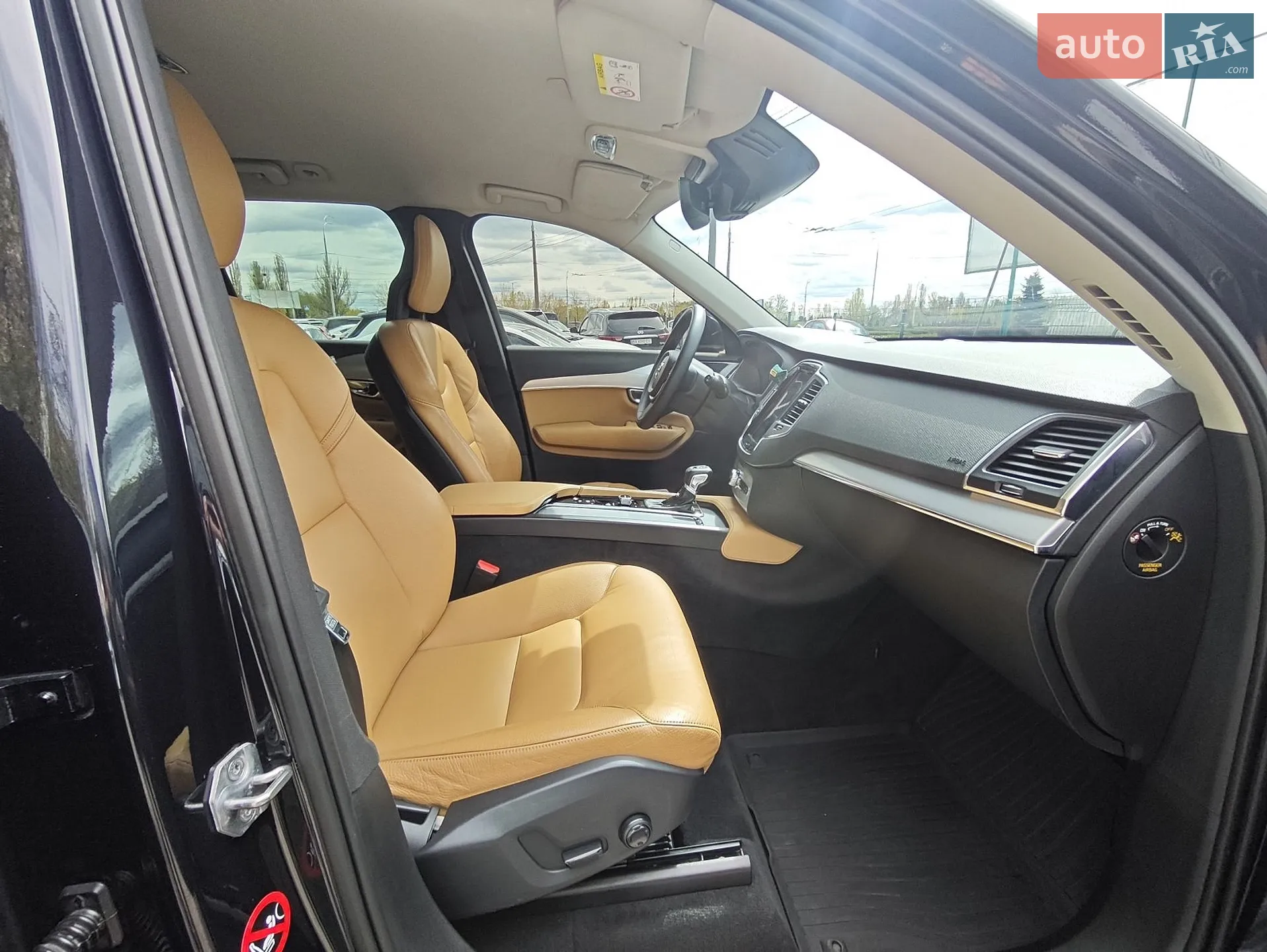 2015 Volvo XC90 - мініатюра 17