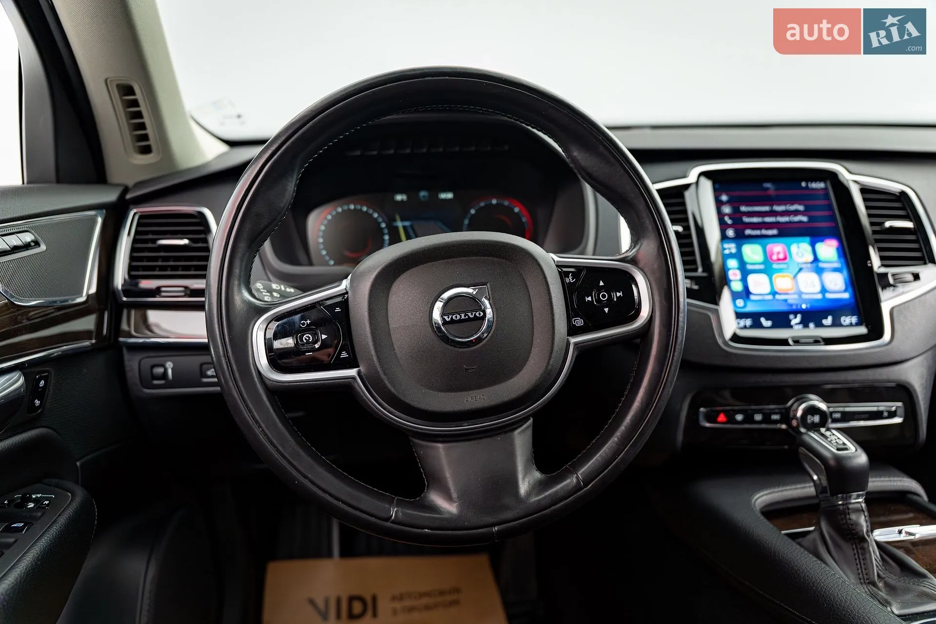 2017 Volvo XC90 - мініатюра 13
