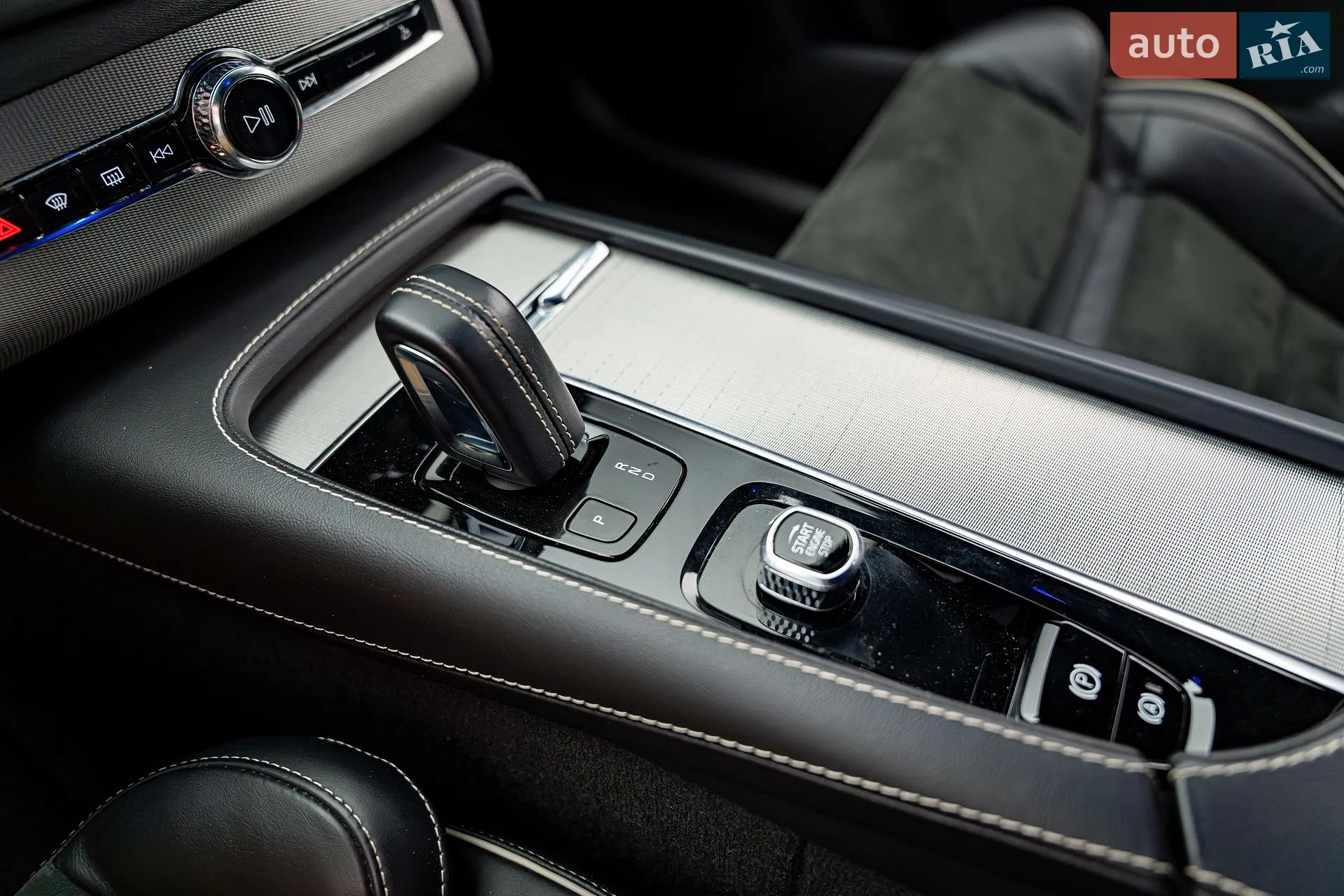 2021 Volvo XC90 - мініатюра 18
