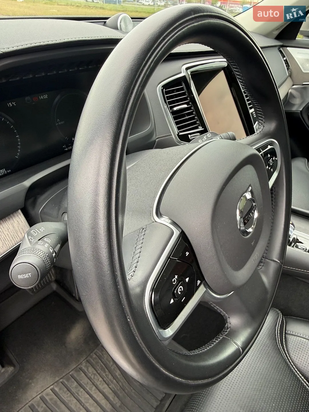 2022 Volvo XC90 - мініатюра 16