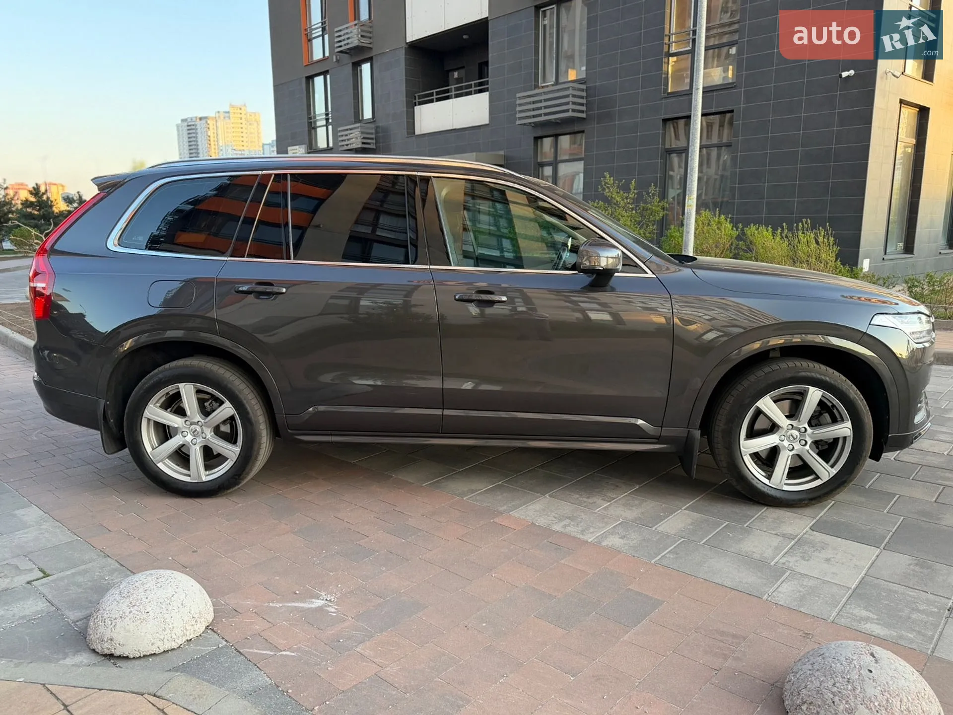 2023 Volvo XC90 - мініатюра 10