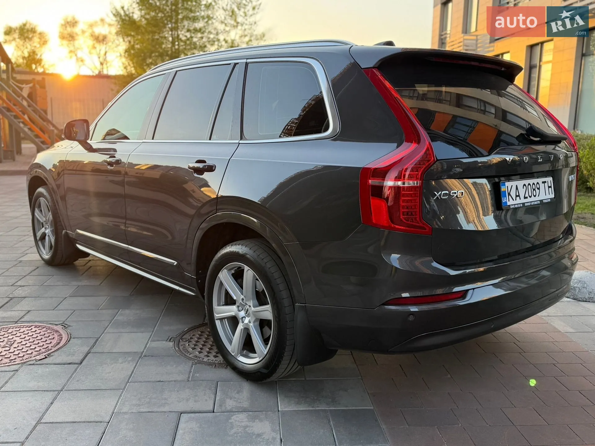 2023 Volvo XC90 - мініатюра 13