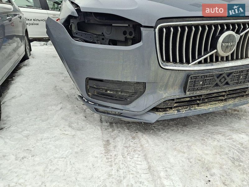 Внедорожник / Кроссовер Volvo XC90 2021 в Киеве