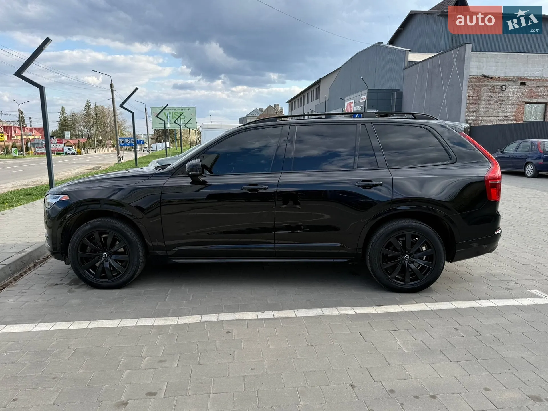 2015 Volvo XC90 - мініатюра 12