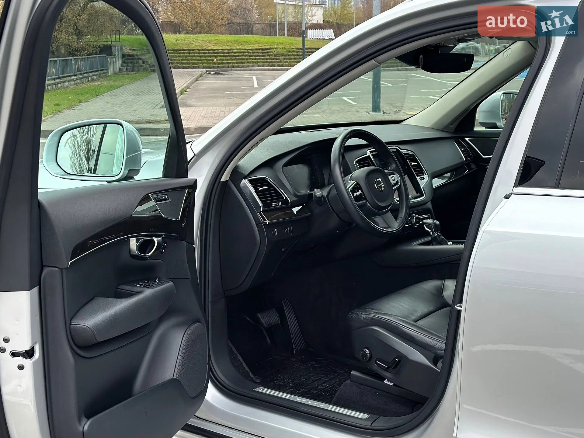 2017 Volvo XC90 - мініатюра 17