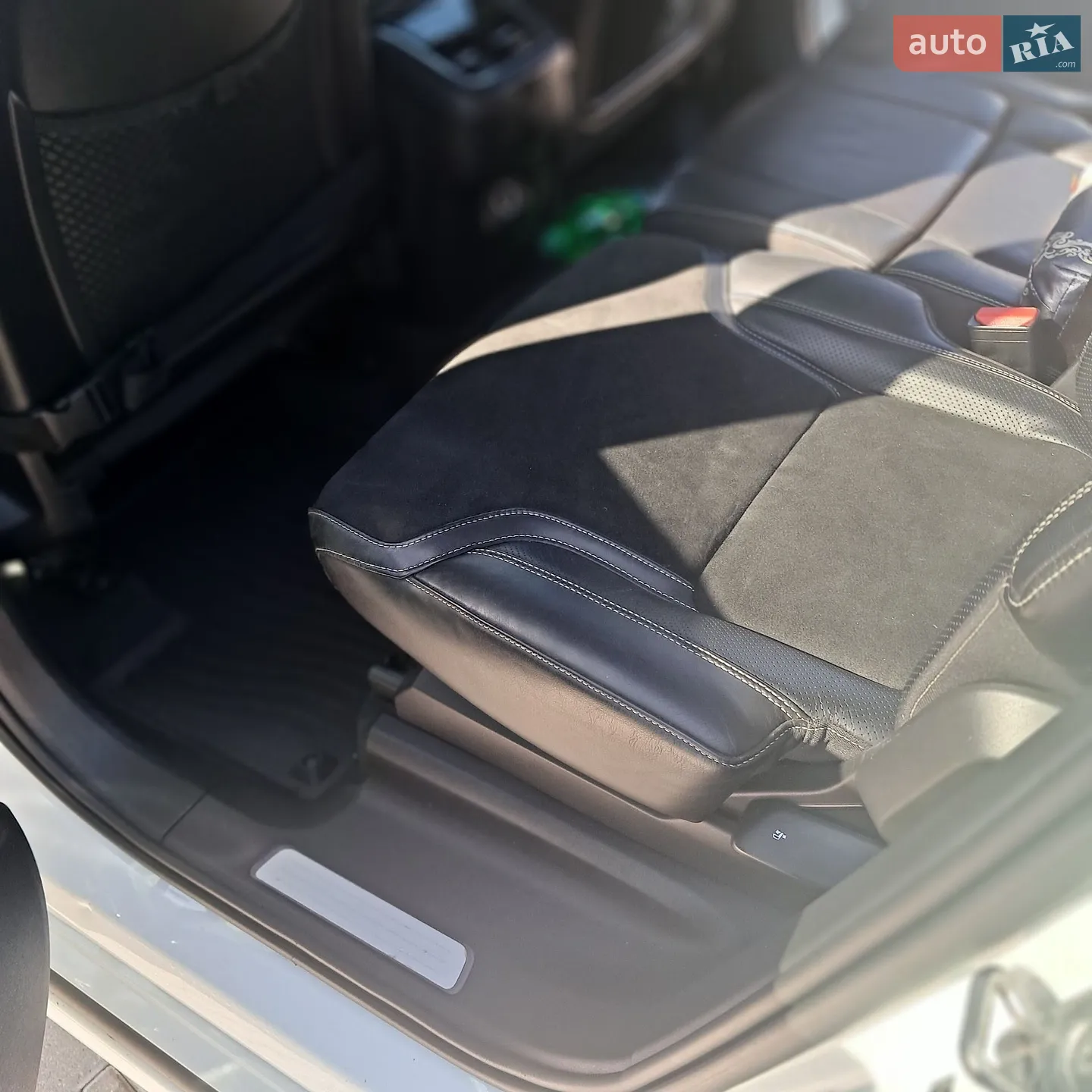 2017 Volvo XC90 - мініатюра 8