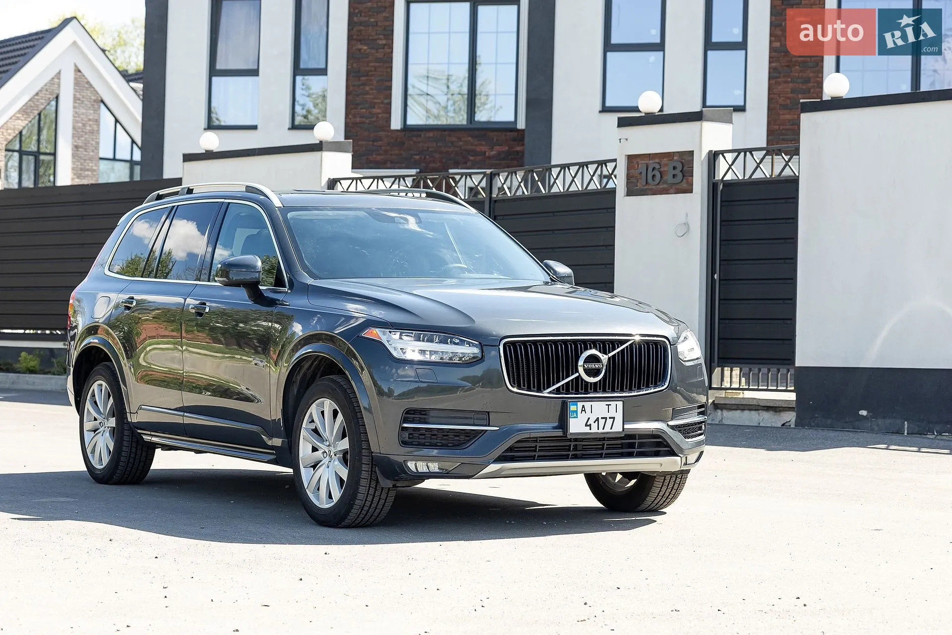 2015 Volvo XC90 - мініатюра 2