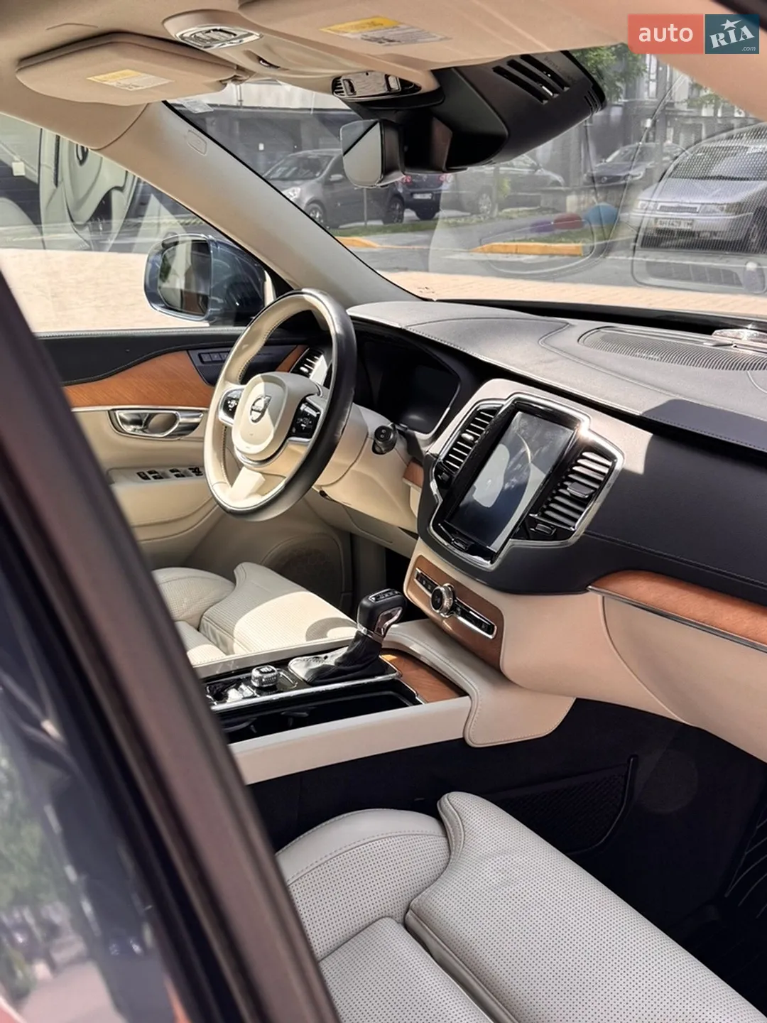 2019 Volvo XC90 - мініатюра 12