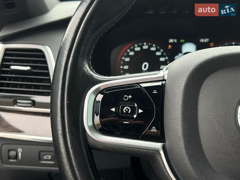 Внедорожник / Кроссовер Volvo XC90 2017 в Киеве