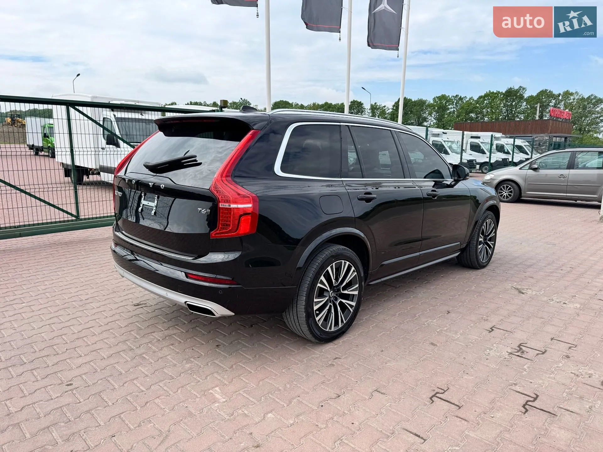 2021 Volvo XC90 - мініатюра 12