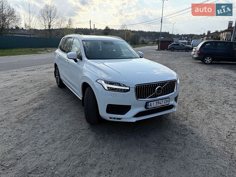 Внедорожник / Кроссовер Volvo XC90 2019 в Киеве