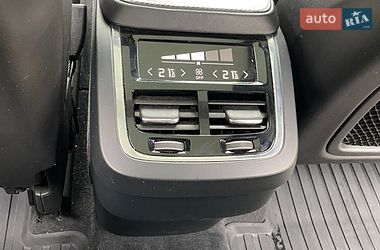 Внедорожник / Кроссовер Volvo XC90 2017 в Киеве