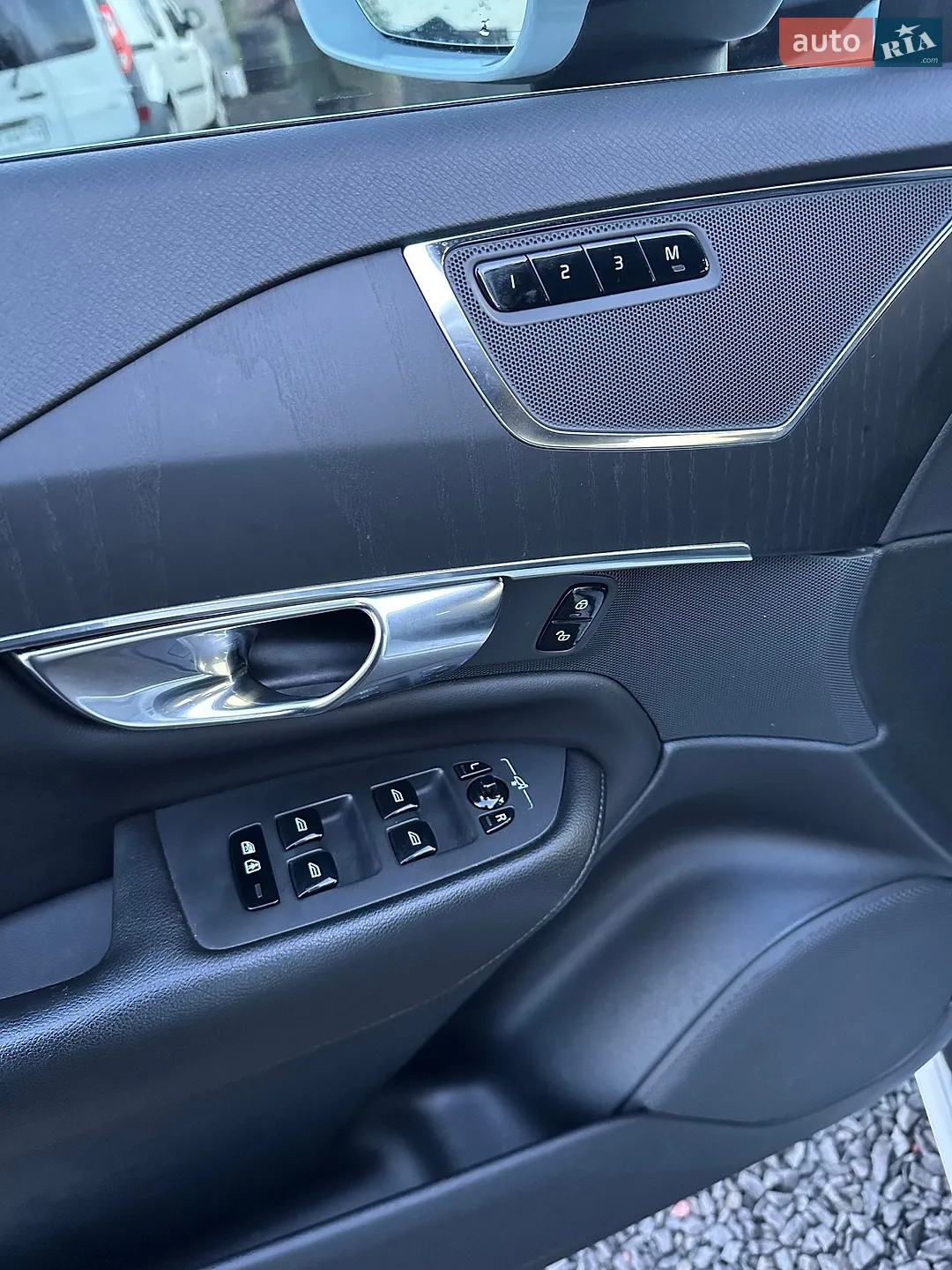 2020 Volvo XC90 - мініатюра 9