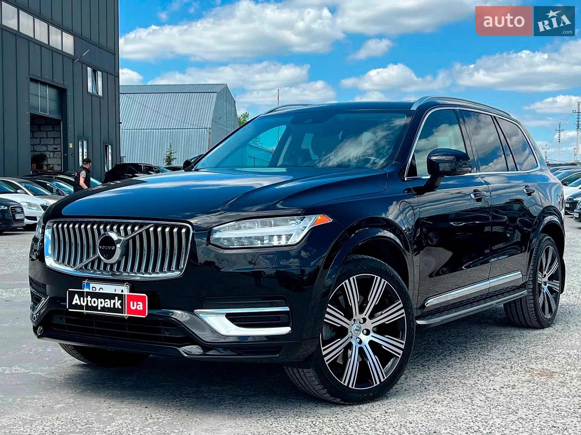 2021 Volvo XC90 - фото 1