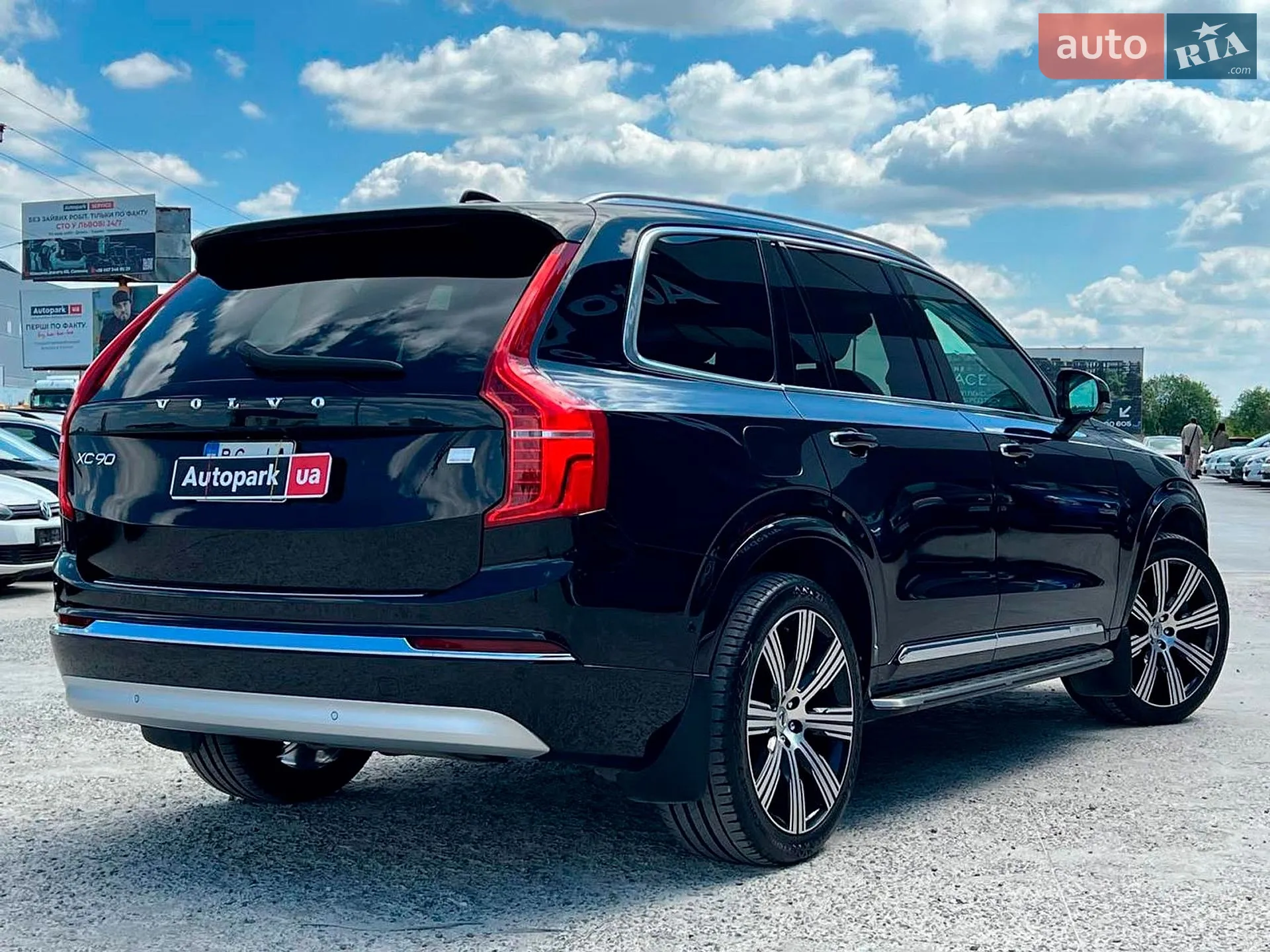 2021 Volvo XC90 - мініатюра 10