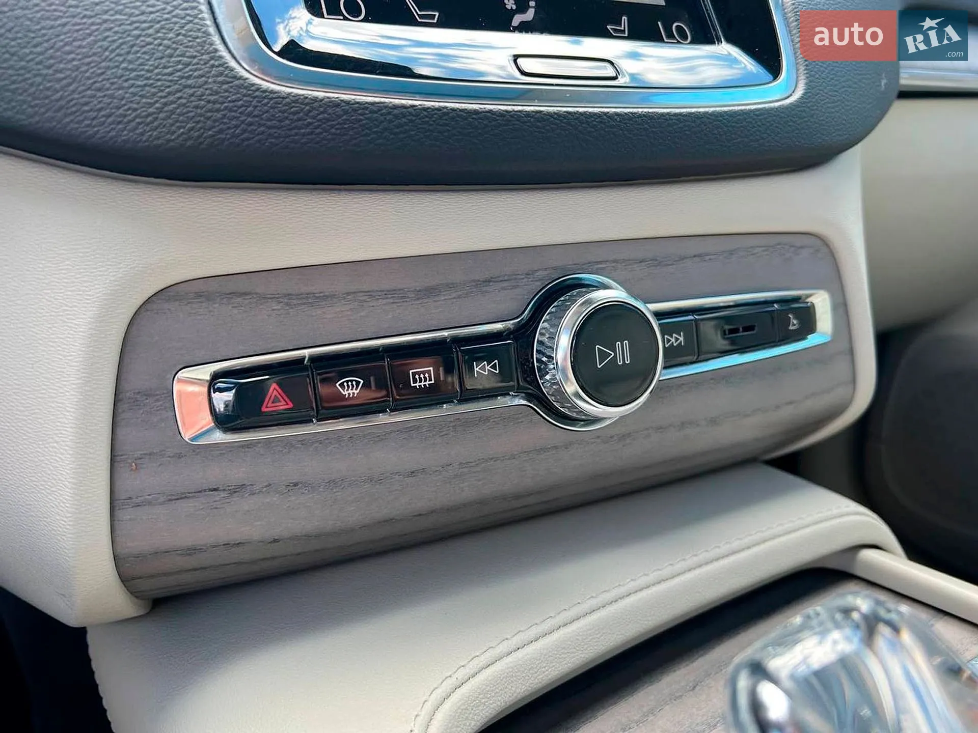 2021 Volvo XC90 - мініатюра 41