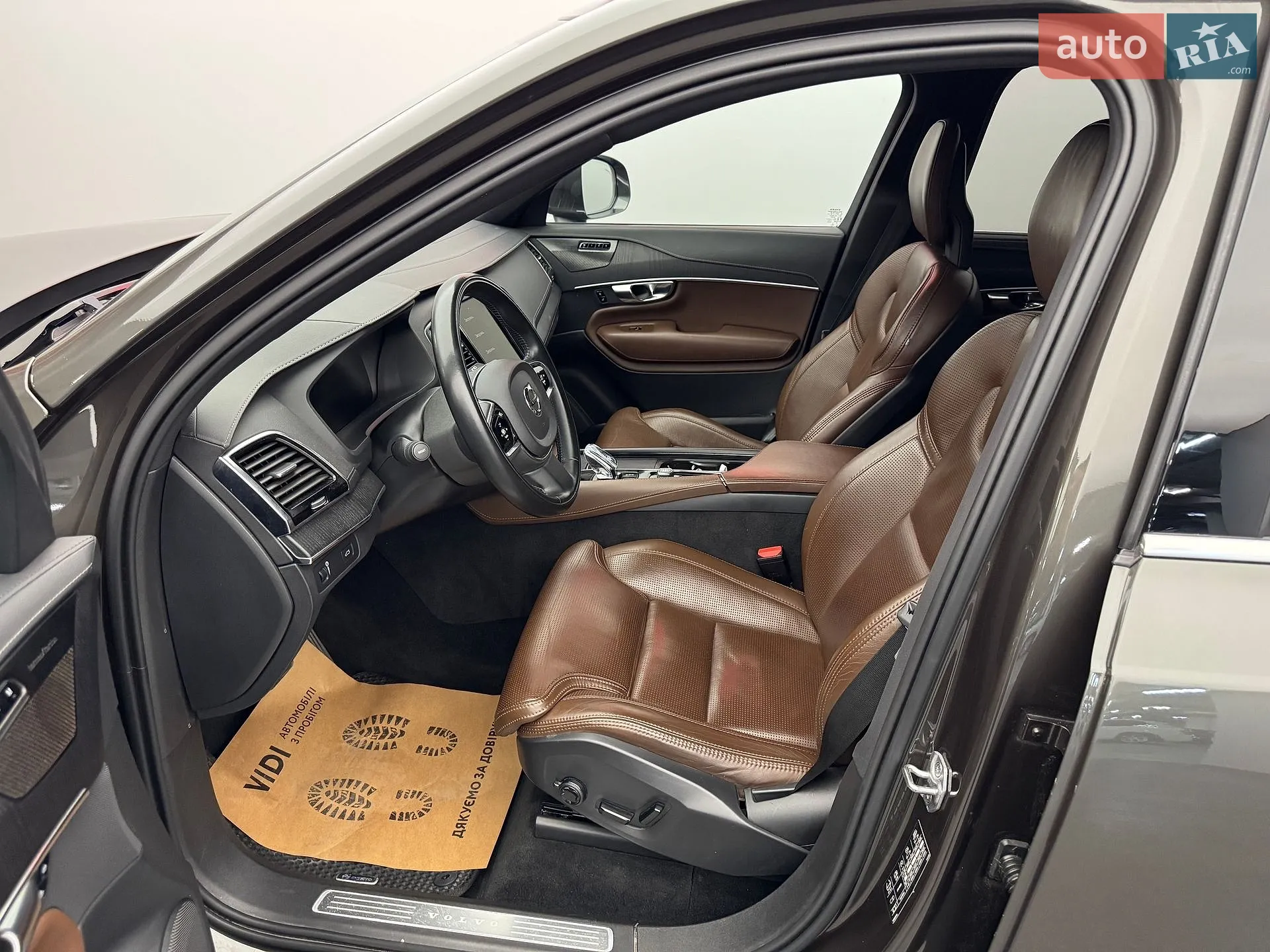 2020 Volvo XC90 - мініатюра 10