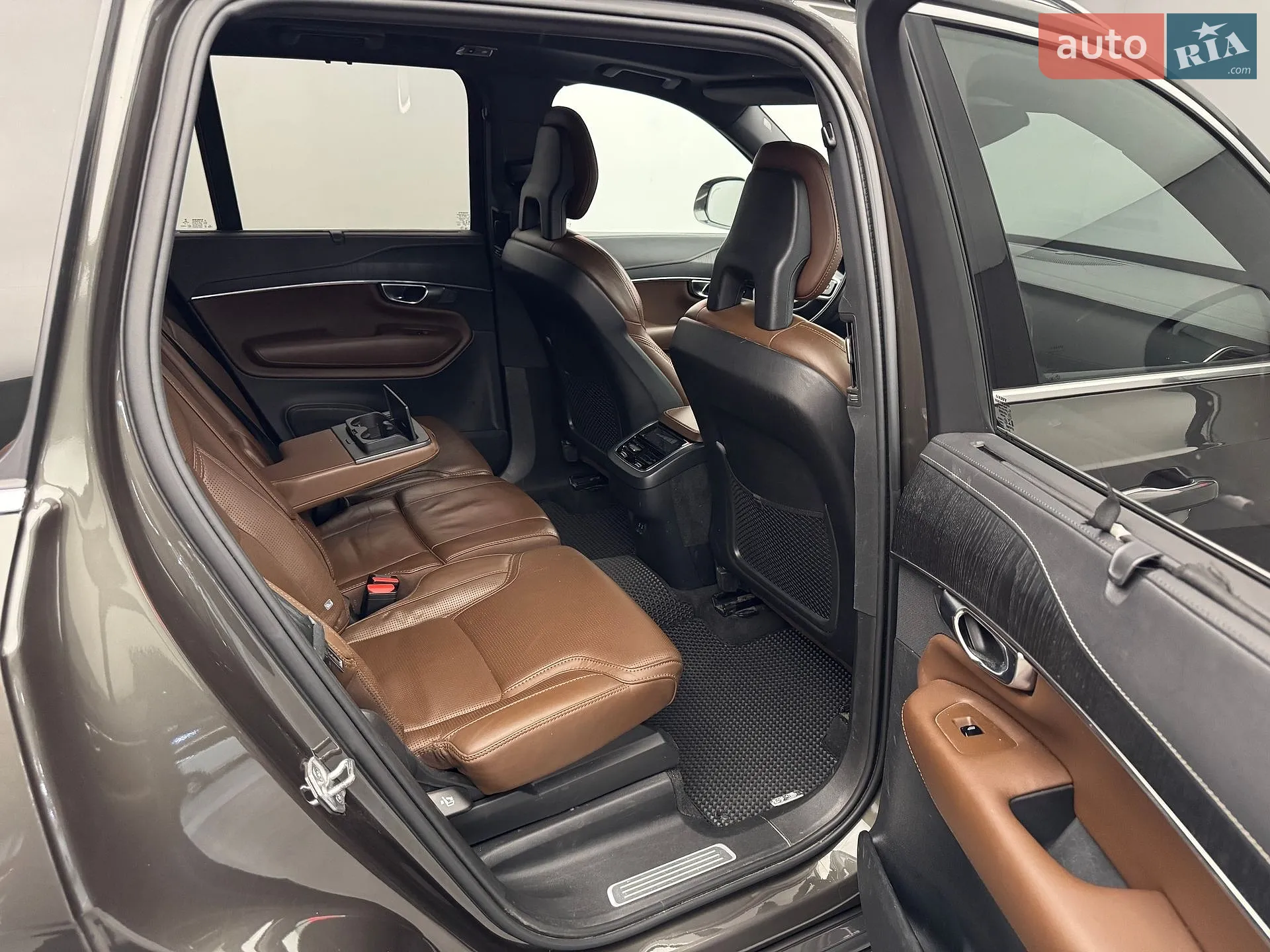 2020 Volvo XC90 - мініатюра 23