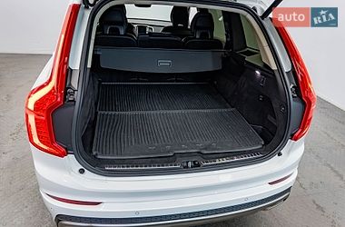Внедорожник / Кроссовер Volvo XC90 2019 в Киеве