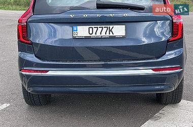 Внедорожник / Кроссовер Volvo XC90 2025 в Киеве