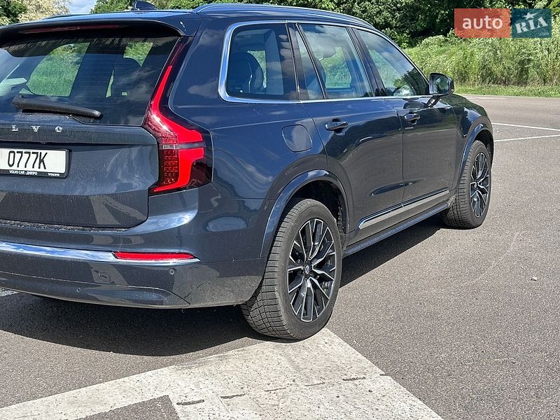Внедорожник / Кроссовер Volvo XC90 2025 в Киеве