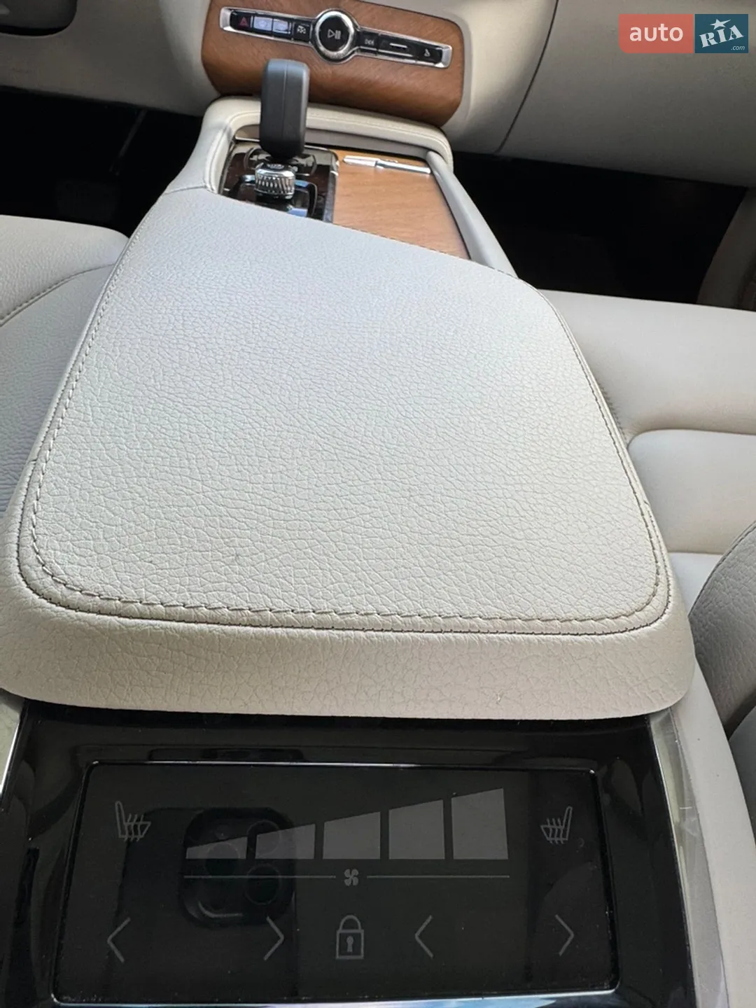 2021 Volvo XC90 - мініатюра 33