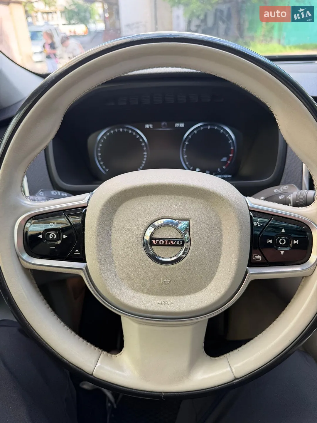 2015 Volvo XC90 - мініатюра 12