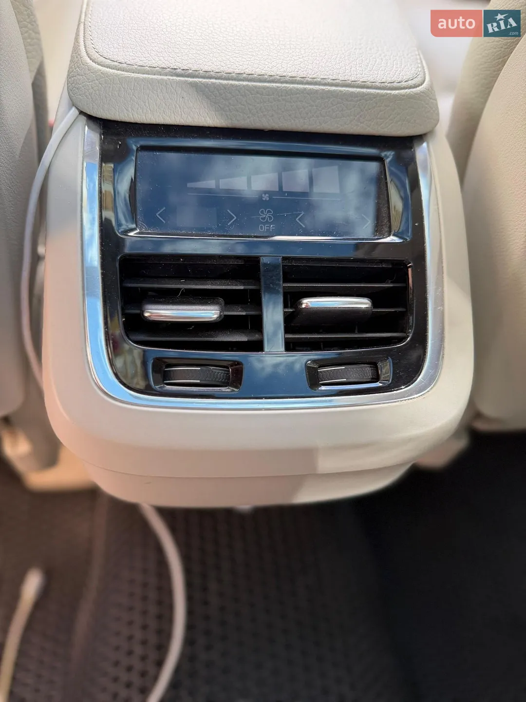 2015 Volvo XC90 - мініатюра 36