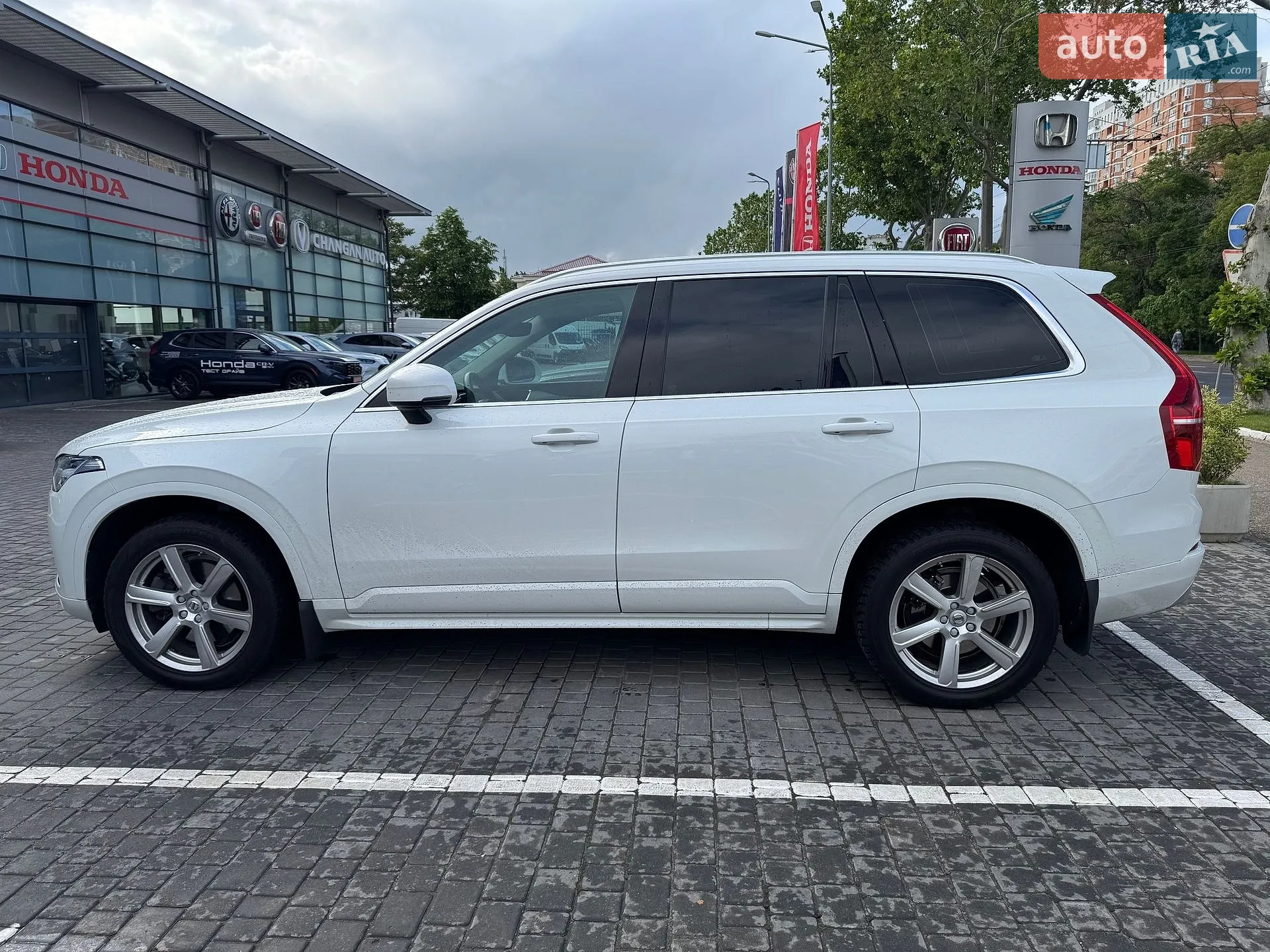 2020 Volvo XC90 - мініатюра 4