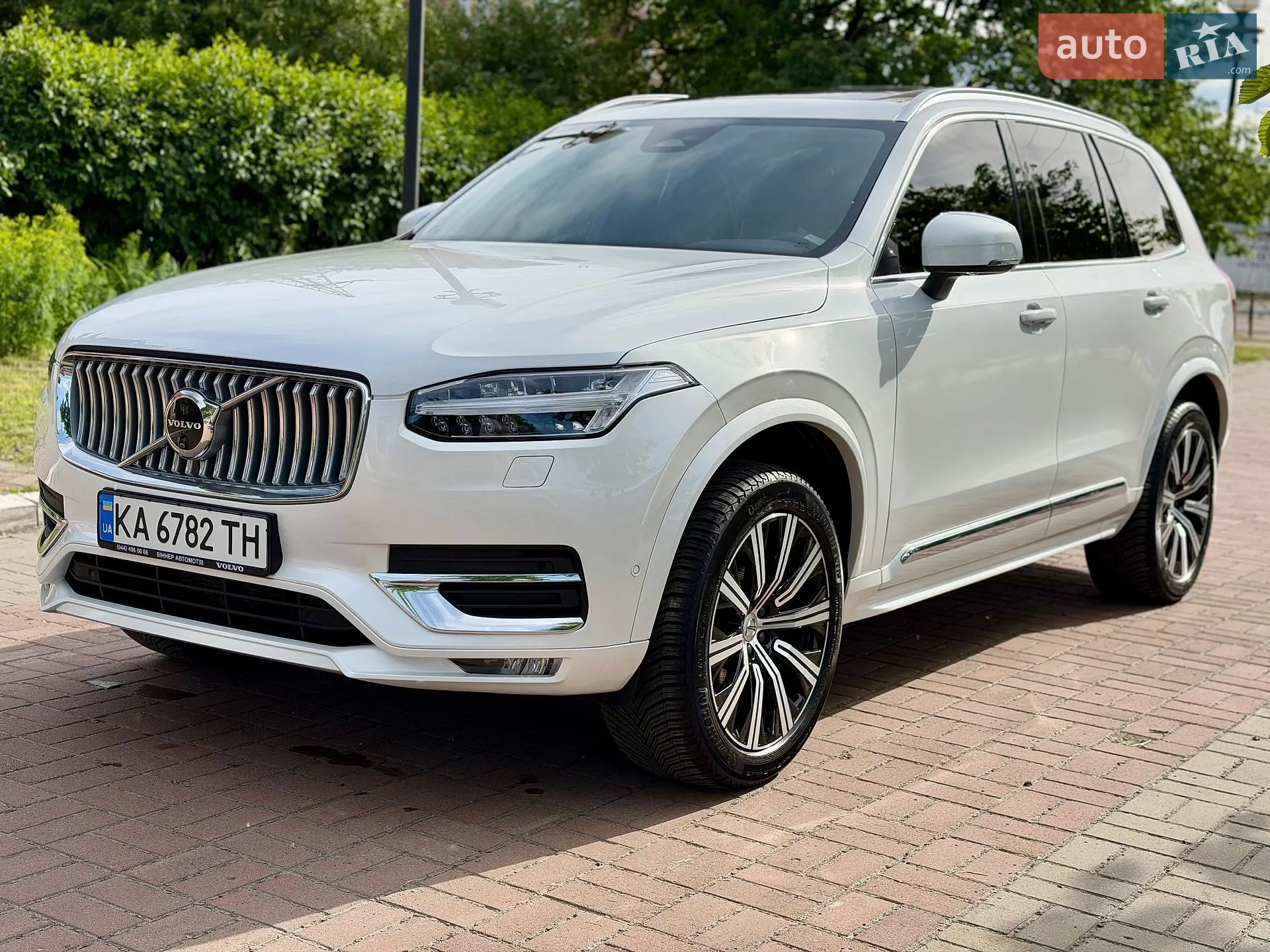 2023 Volvo XC90 - мініатюра 9