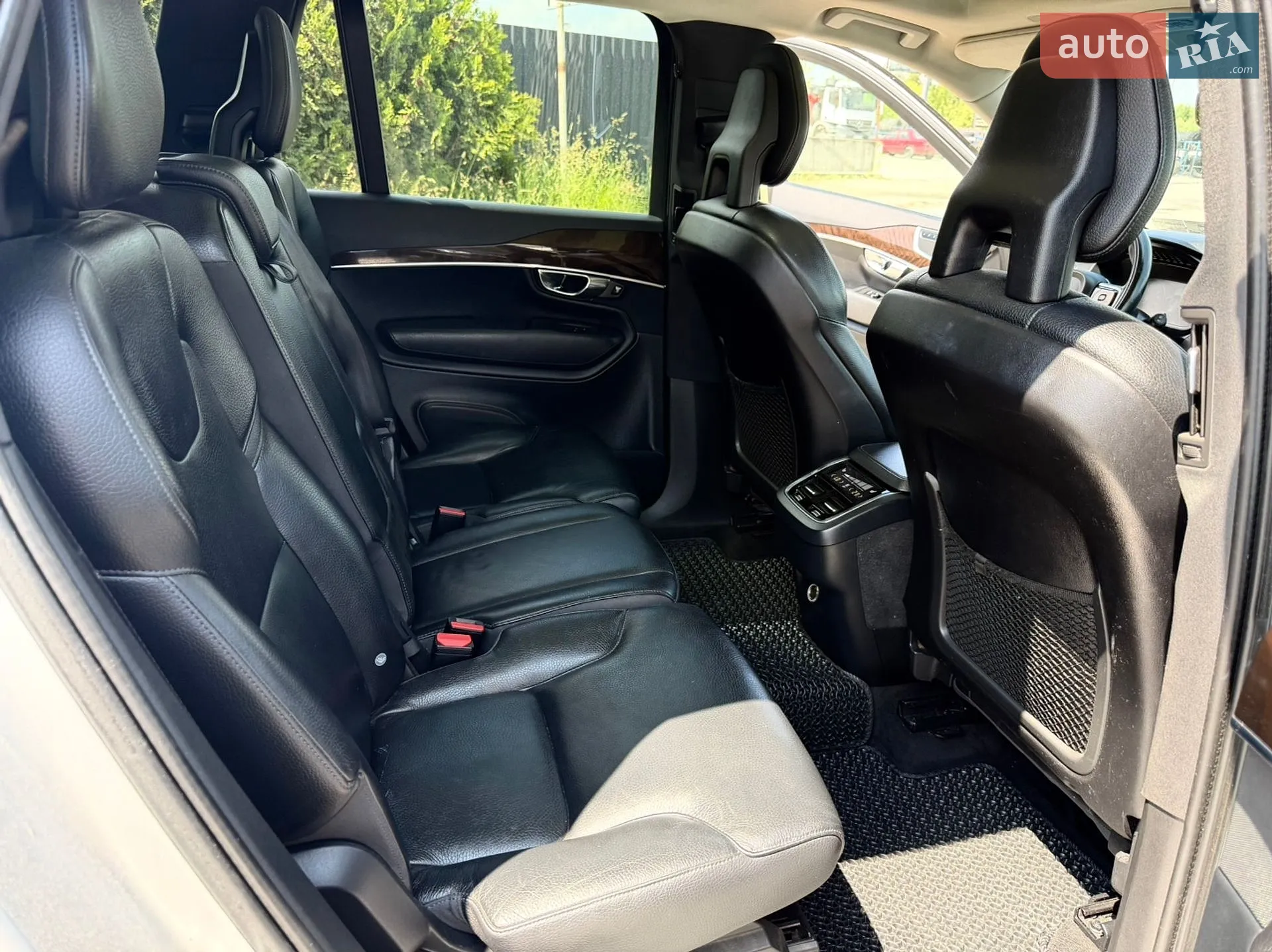 2016 Volvo XC90 - мініатюра 11