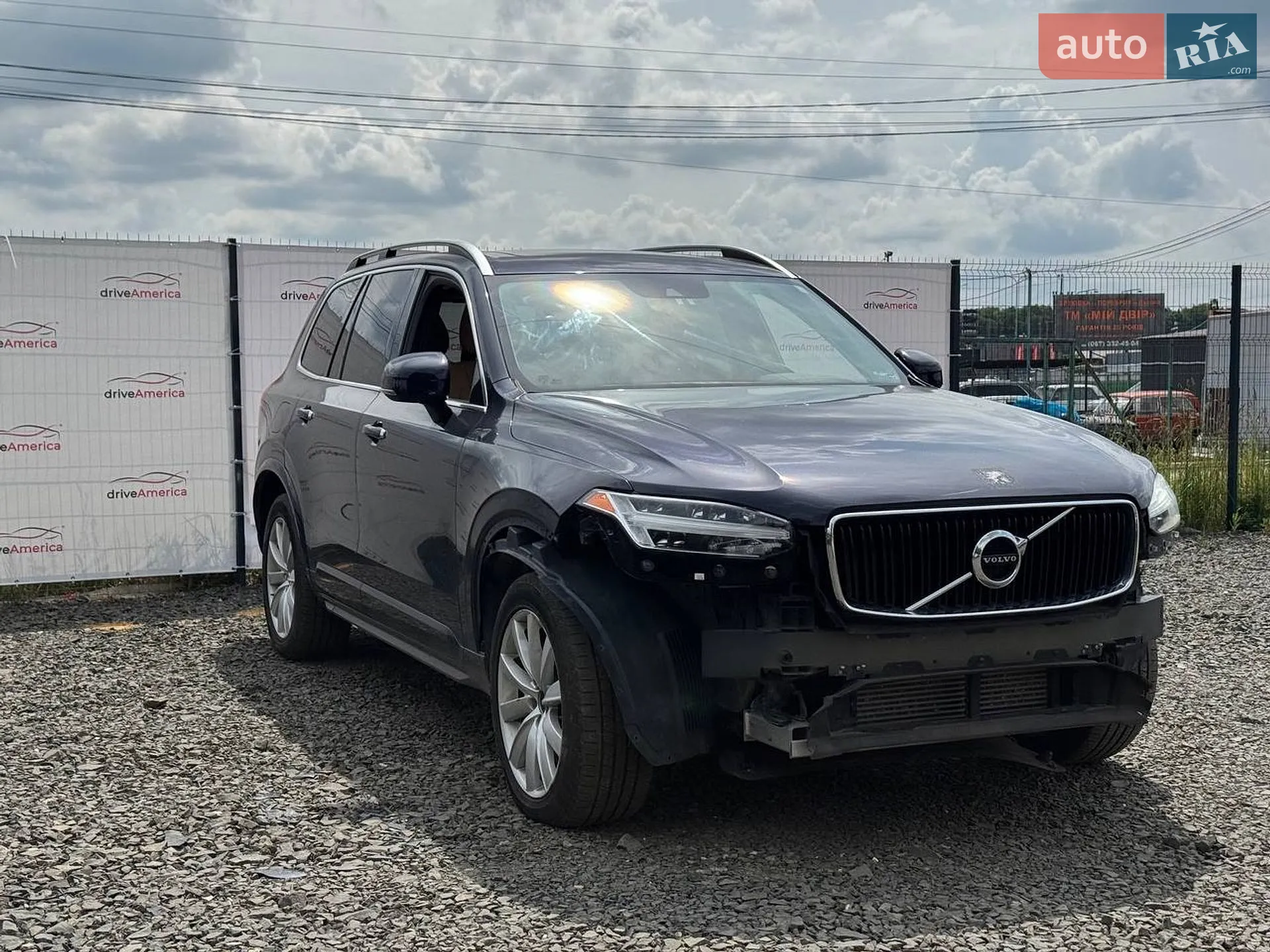2015 Volvo XC90 - мініатюра 3