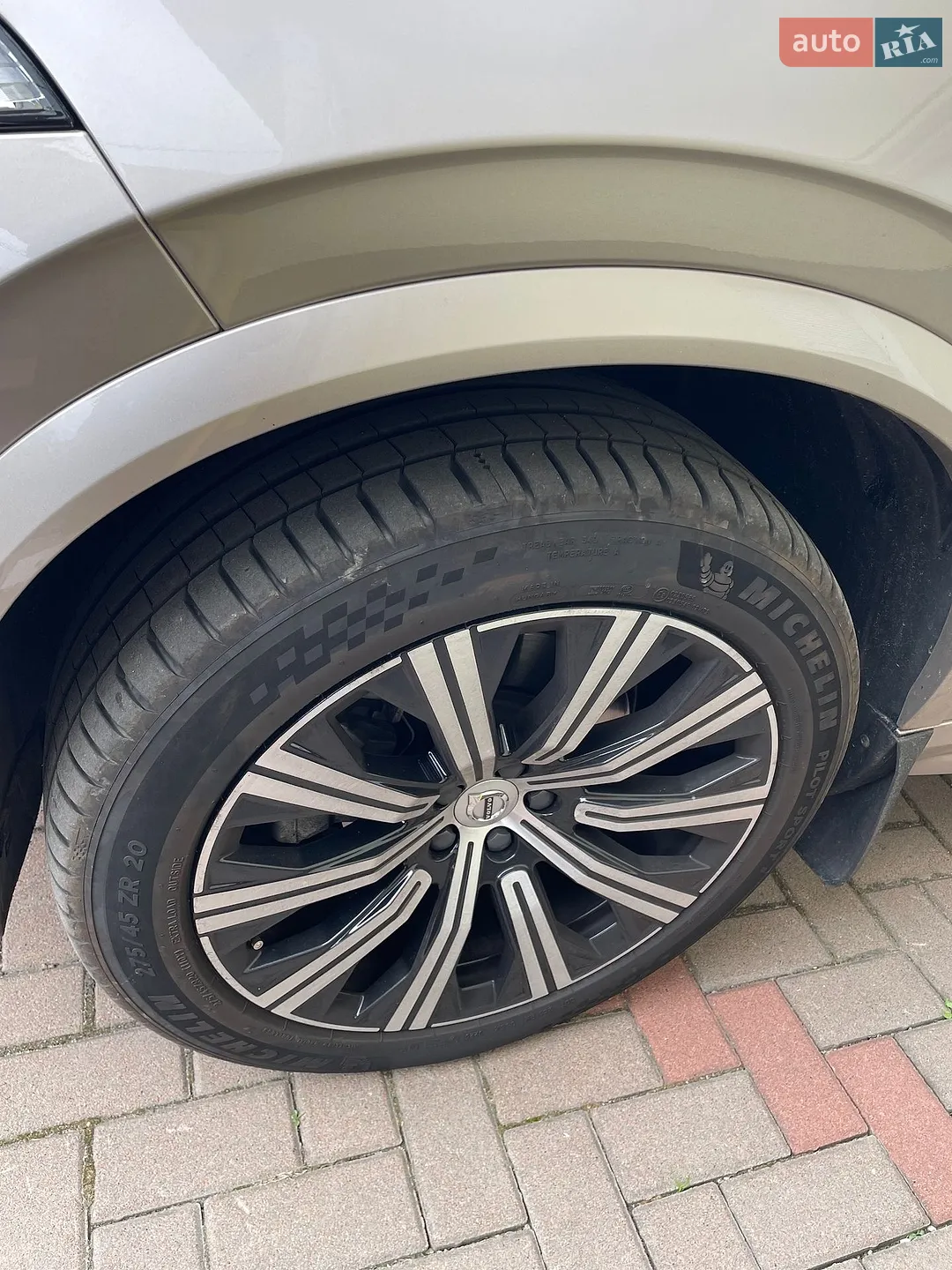 2023 Volvo XC90 - мініатюра 5