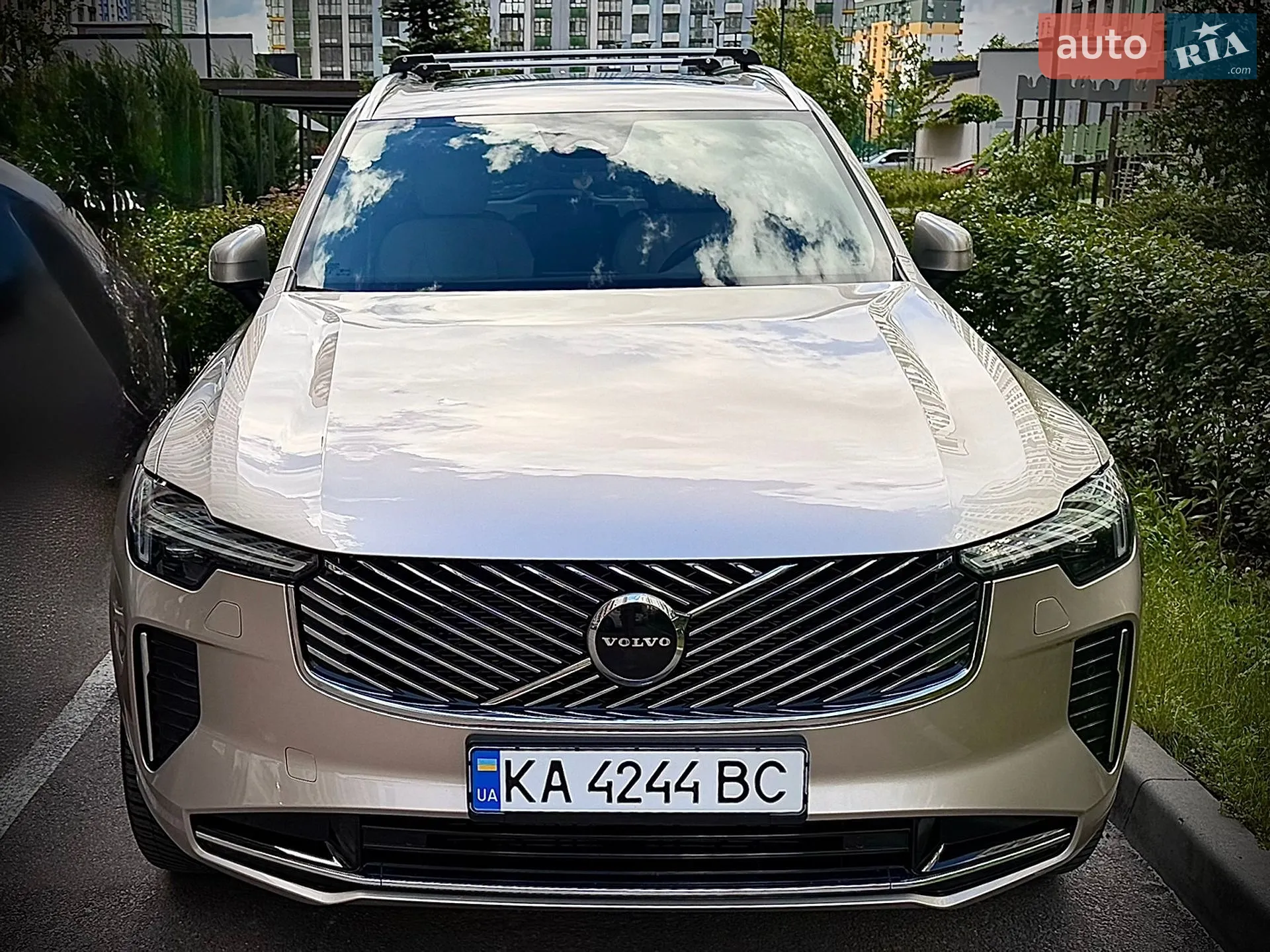 2025 Volvo XC90 - фото 1