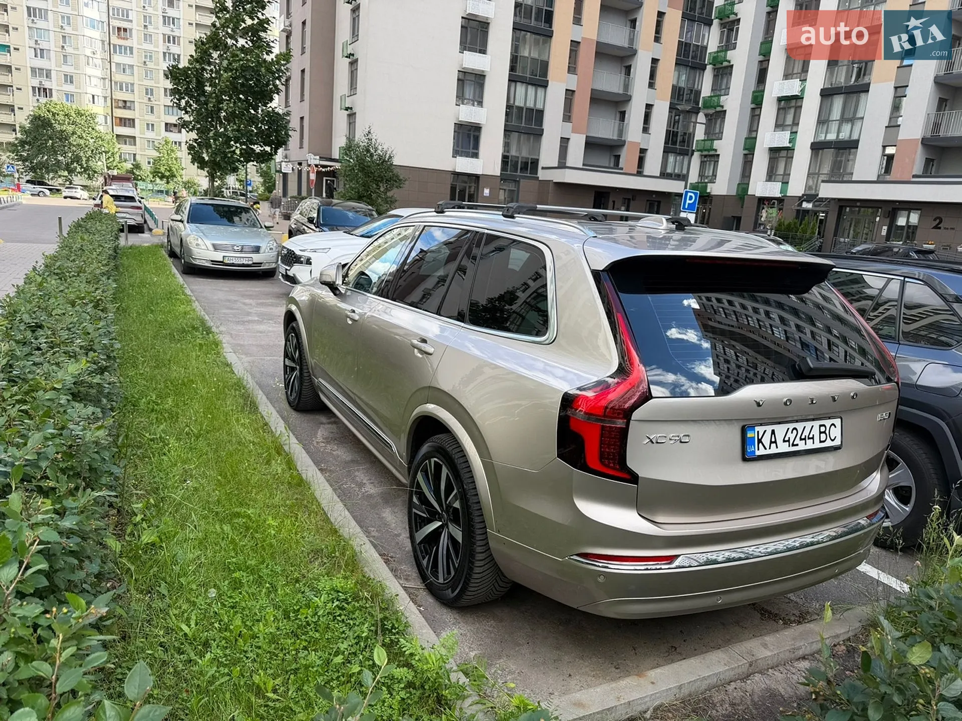 2025 Volvo XC90 - мініатюра 6